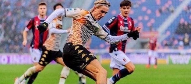 离奇，挪威女足球员药检呈阳性，污染源来自人造草坪的橡胶颗粒（挪威女足球员药检阳性，污染源指向人造草坪橡胶颗粒）