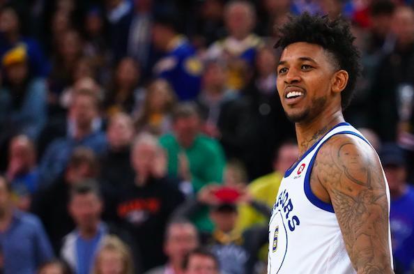 掘金约基奇豪取三双助球队连胜（约基奇砍下三双，掘金连胜再下一城）