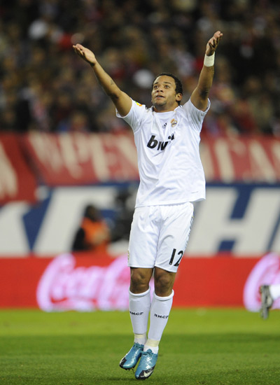 杰伦·约翰逊砍本赛季第二次三双，20年特雷·杨后老鹰首人