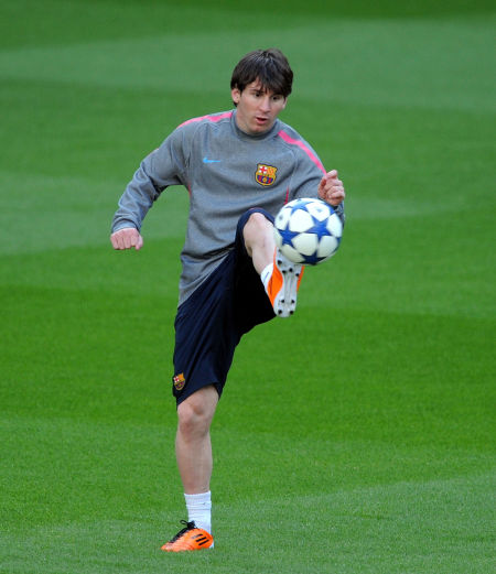 美记：字母哥在2020年确实想加盟热火，还有意与东契奇联手