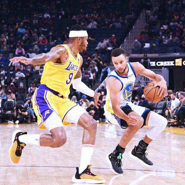 什琴斯尼：我没那么勇敢，但需要时我会装作勇敢完成出击任务（什琴斯尼：谈不上勇敢，必要时我会装作勇敢去出击）