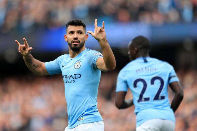 德转列未在西班牙队首秀过最贵阵容：卡雷拉斯、莫斯克拉在列（德转公布西班牙未首秀球员最贵阵容：卡雷拉斯、莫斯克拉入选）